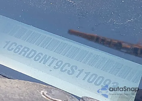 2012 Ram 1500 Laramie из США, поврежденный, VIN 1C6RD6NT9CS110093